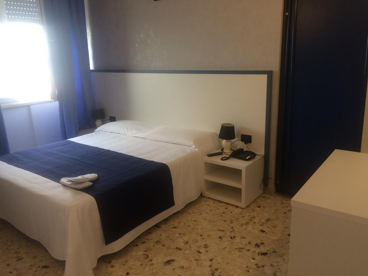 טורביאניקה Alex & Lorenz Hotel מראה חיצוני תמונה