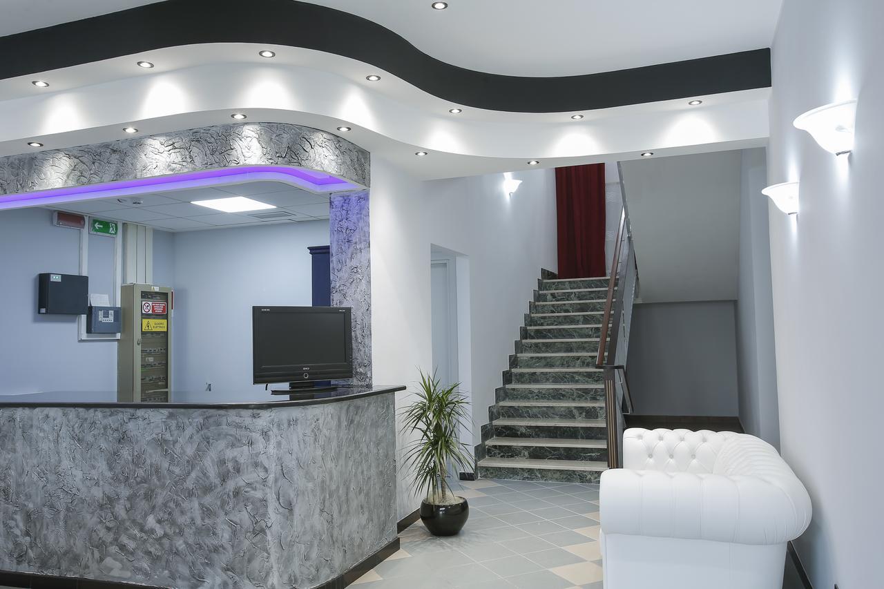 טורביאניקה Alex & Lorenz Hotel מראה חיצוני תמונה