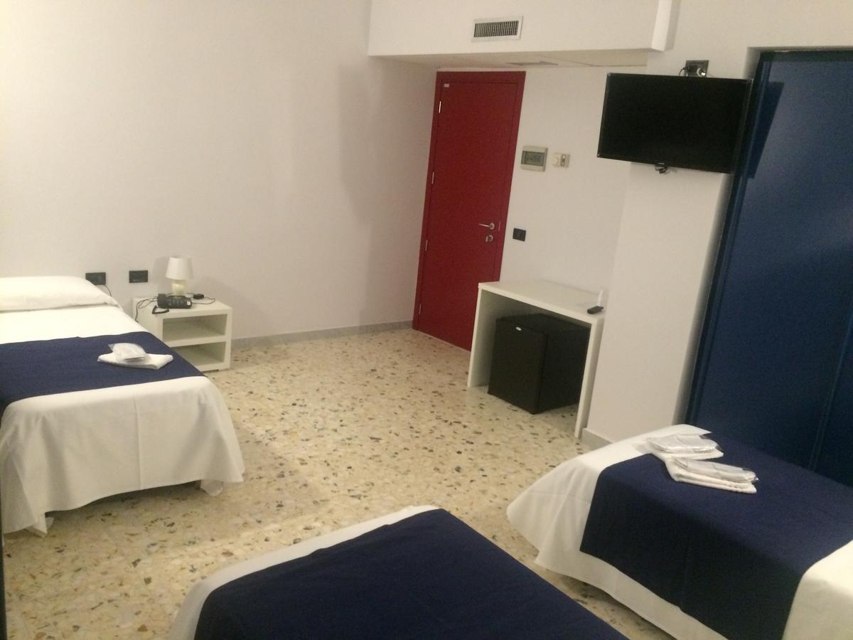 טורביאניקה Alex & Lorenz Hotel מראה חיצוני תמונה