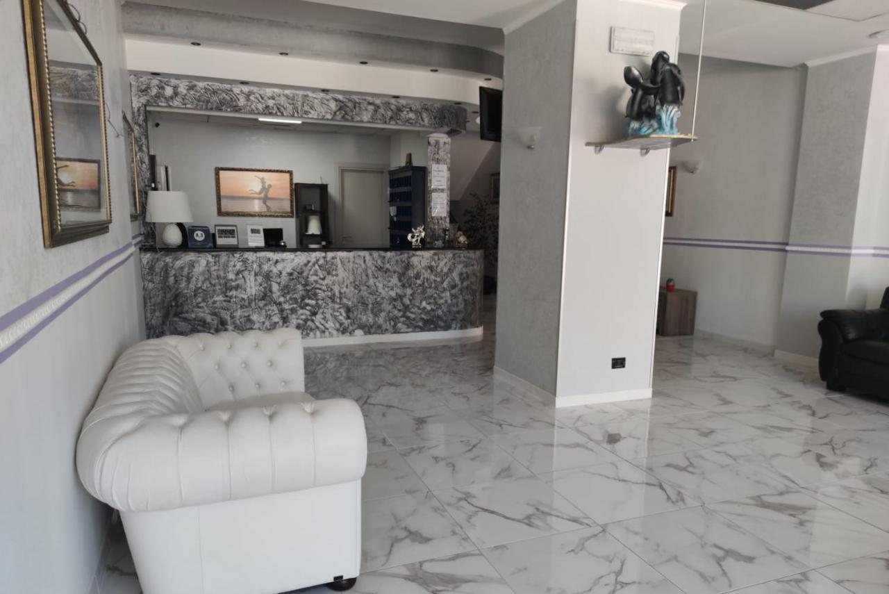 טורביאניקה Alex & Lorenz Hotel מראה חיצוני תמונה